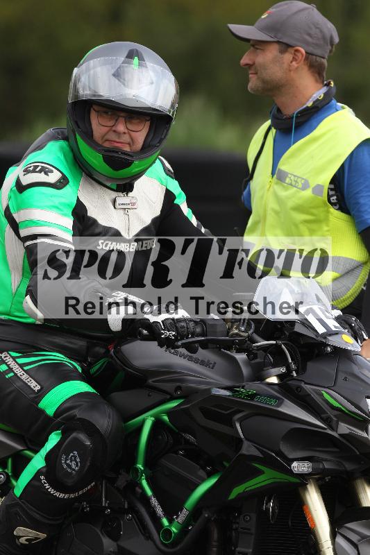 Archiv-2025/10 23.04.2025 Cornu Master School ADR/rot-rouge/15